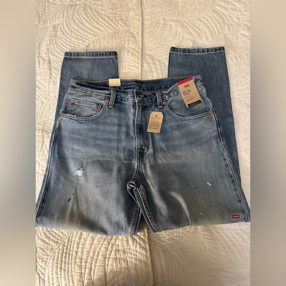 Levi’s 550 ‘92 Relaxed Taper Fit men’s jeans